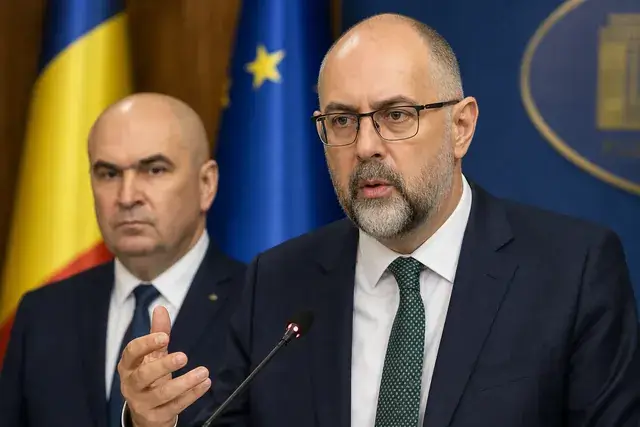 Kelemen Hunor îl apără pe Bolojan în scandalul „mamelor”