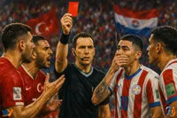 Premieră la Cupa Mondială: Miguel Almirón, eliminat după ce și-a acoperit gura în timpul unui conflict pe teren