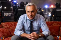 Călin Georgescu, ridicat din trafic. Percheziții DIICOT la Mogoșoaia