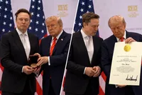 Elon Musk primește de la Trump Medalia Națională pentru Știință