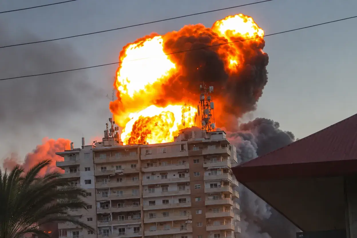 Explozie uriașă în Liban: o clădire din Tyre a fost distrusă într-un atac israelian