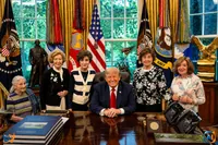 Trump s-a întâlnit la Casa Albă cu cinci supraviețuitori ai Holocaustului